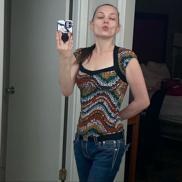 Meet your Posher, Heather - Picture 2 of 4